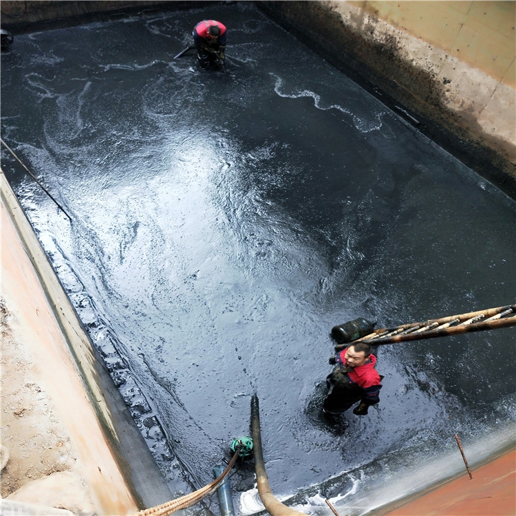 新区废水池清理